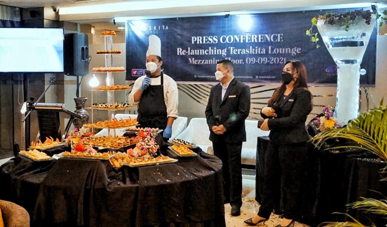 Ketum PPWI Hadiri Acara Re-Launching Teraskita Lounge Jakarta