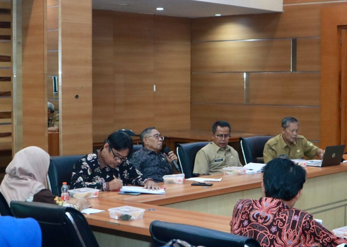 Bahas Raperda Penyelenggaraan Kearsipan, Pansus 12 Sambangi DISPUSIPDA Jawa Barat