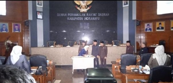 Pembahasan Raperda Tentang Laporan Pertanggungjawaban Pelaksanaan APBD Tahun Anggaran 2022