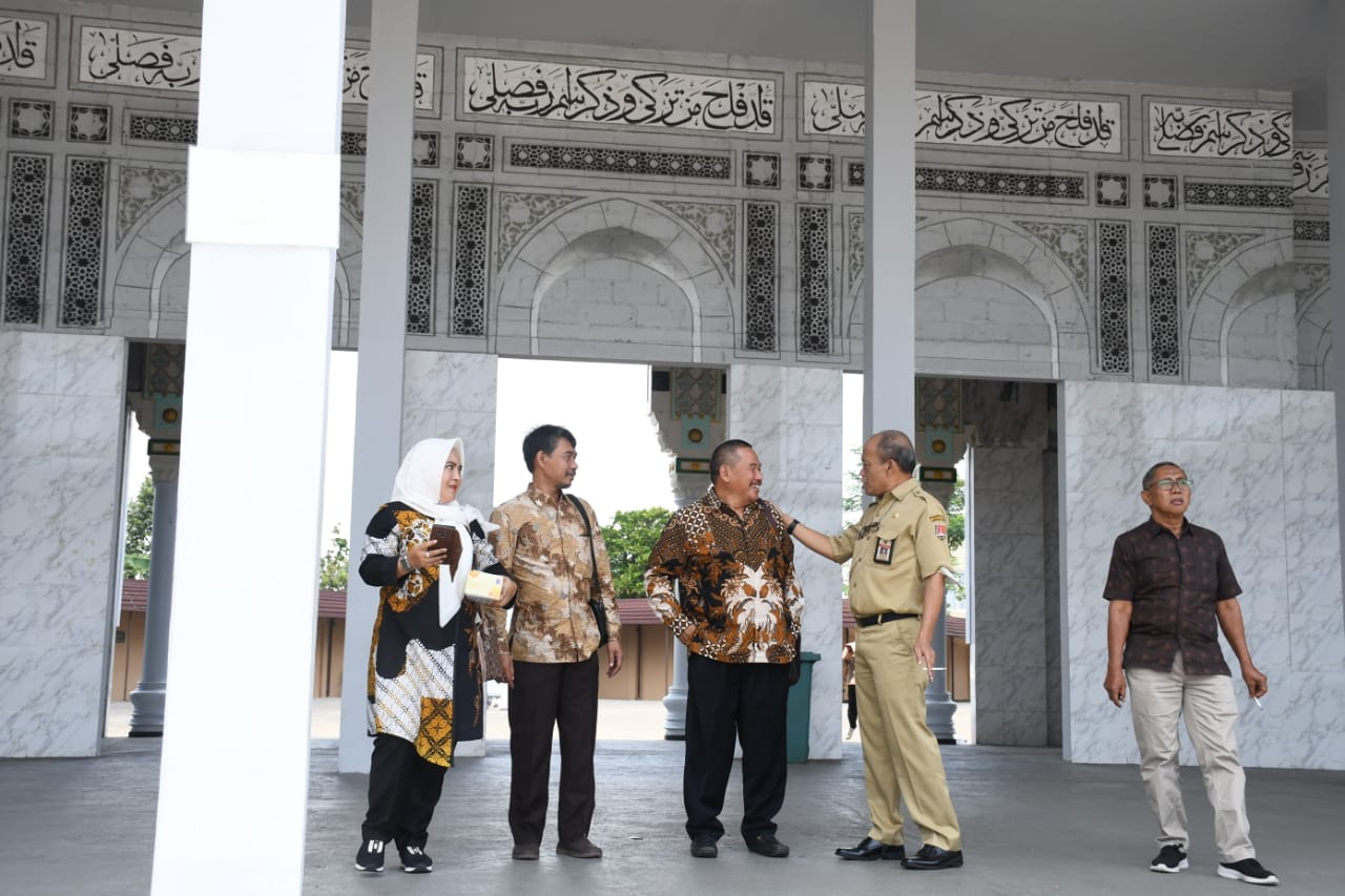 Pansus 2 Kunjungi Disbudpar Kota Semarang Terkait Perda Pengelolaan Obyek Pariwisata