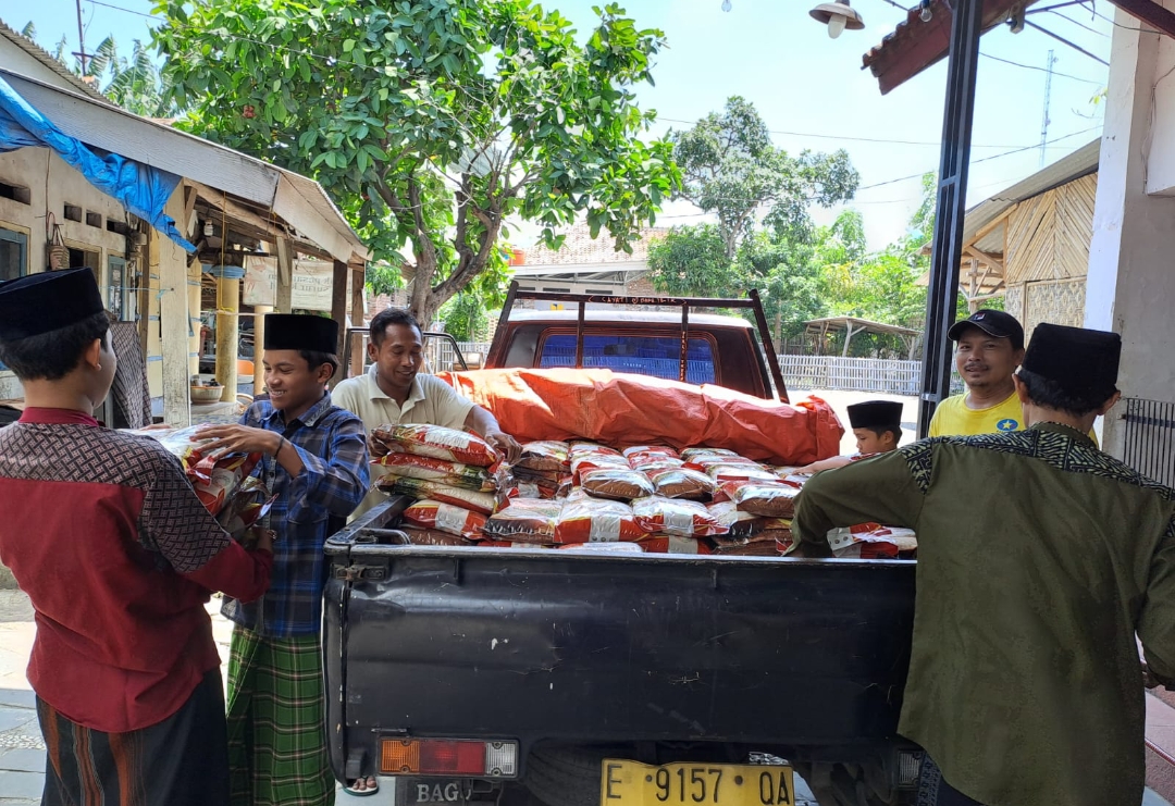 Berkah Ramadhan Ponpes Darussurur Terima Bantuan 1 Ton Beras dari BAHER