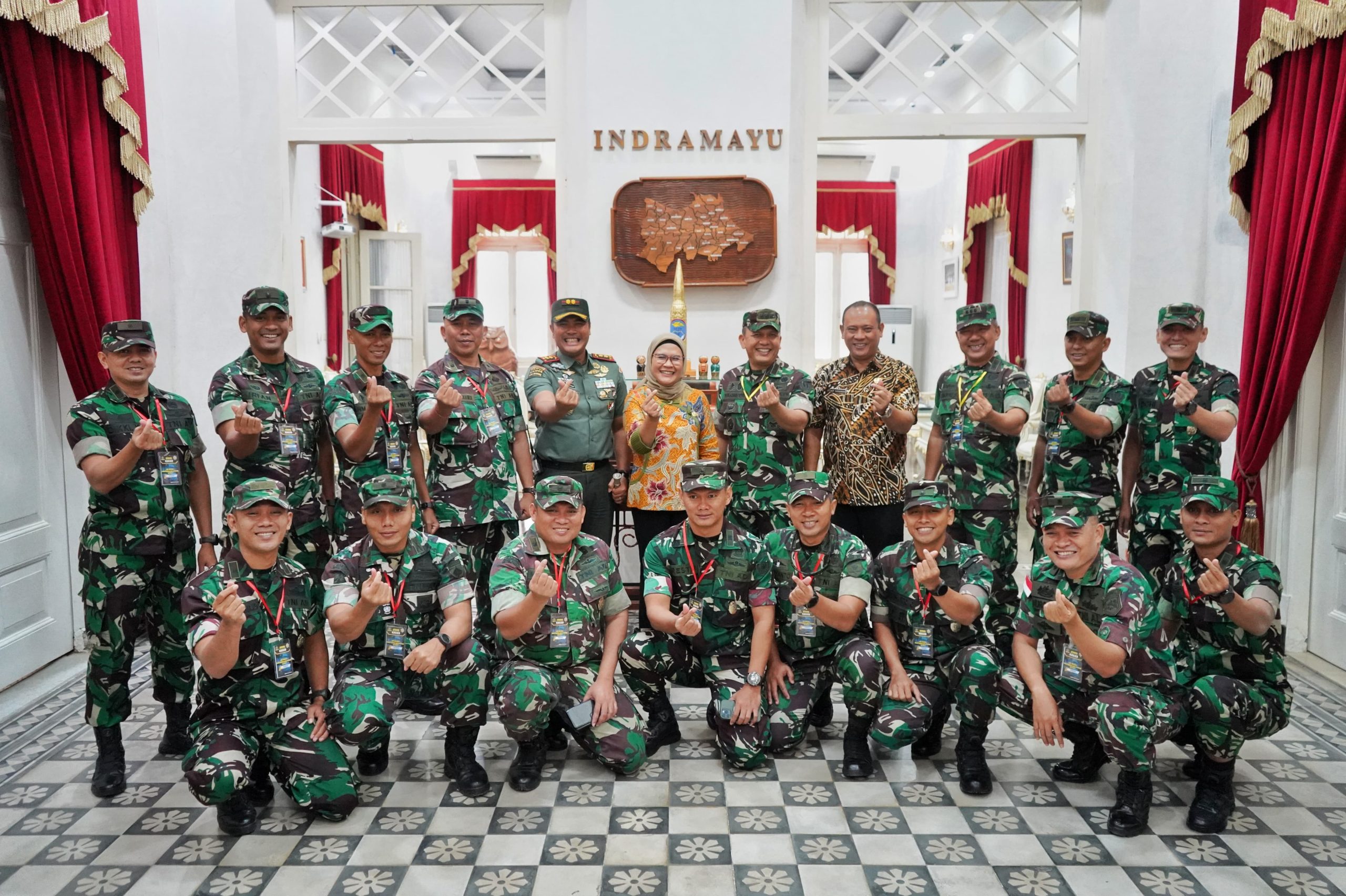 Terima Kunjungan Siswa SESKOAD, Bupati Indramayu Perkuat Sinergitas Pemkab Dengan TNI