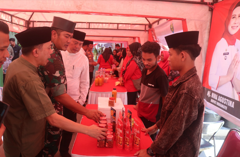 Sudah Dihalalin, UMKM Indramayu Harus Banyak Masuk Supermarket