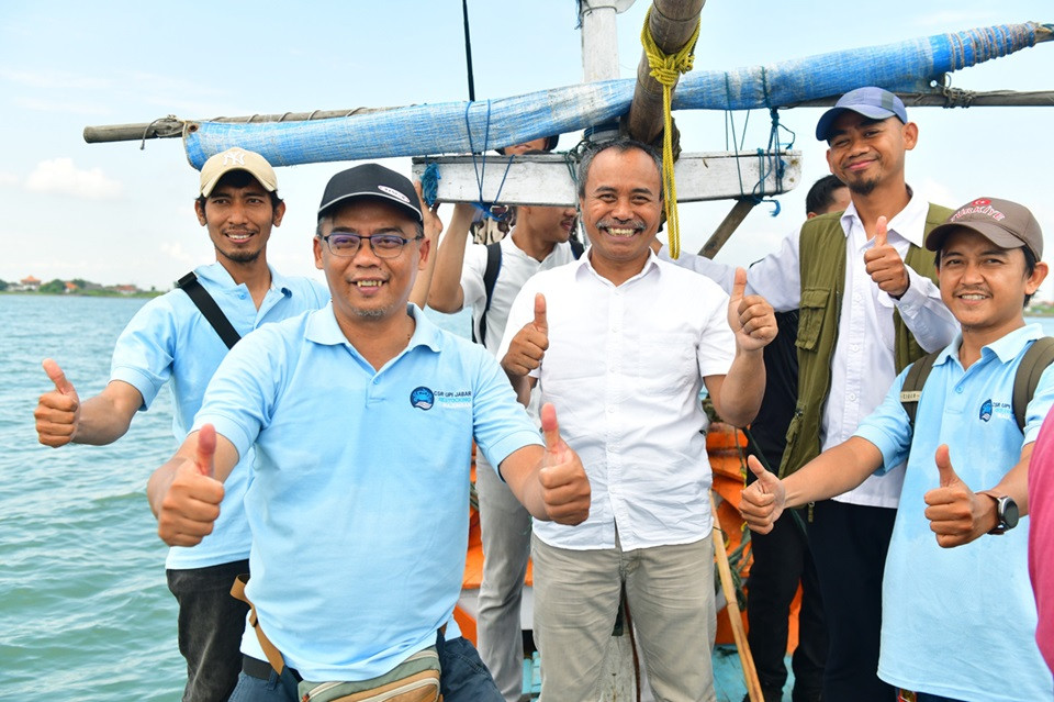 Pemprov Jawa Barat Tebar Satu Juta Benih Rajungan di Indramayu, Wujud Nyata Komitmen Kelola Laut Berkelanjutan