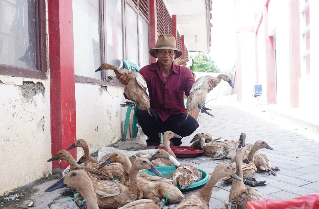 Mengubah Asa Jadi Aksi: Bantuan ATENSI Bantu Warga Rentan Untuk Bangkit dan Mandiri