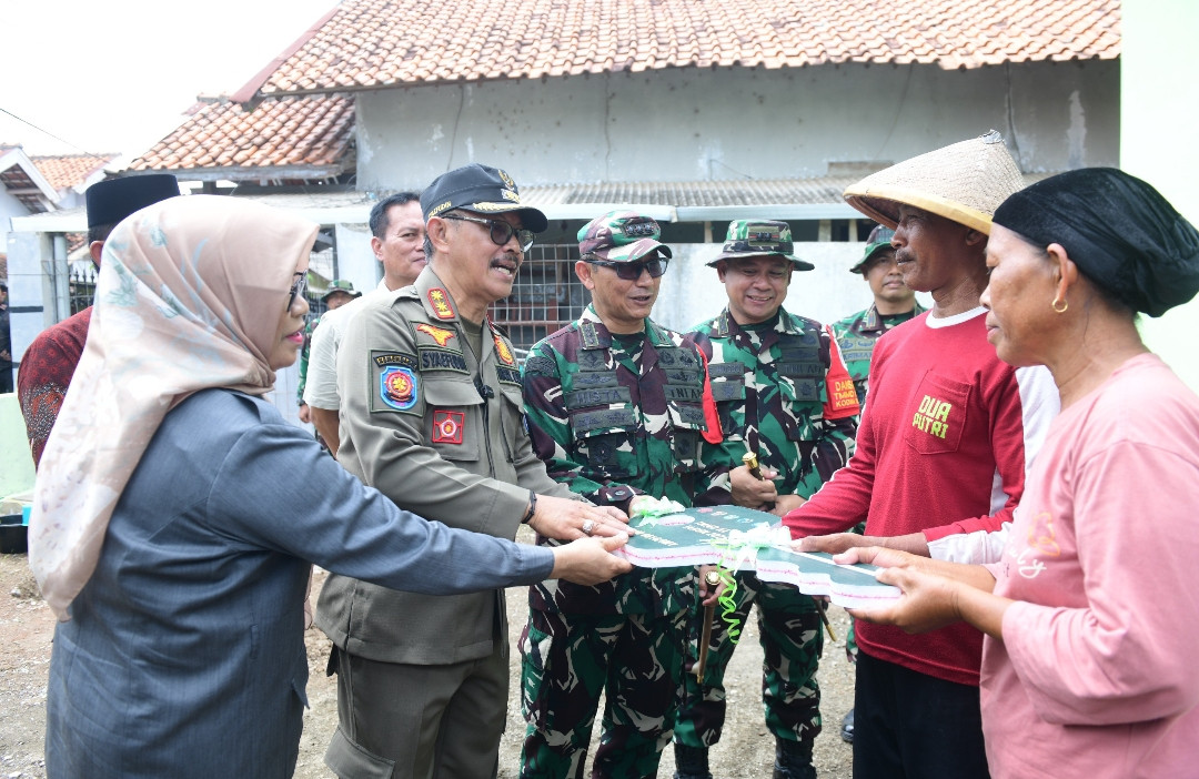 Warga Desa Longok Gembira, Desanya Dibangun Cepat Oleh TNI dan Pemkab Indramayu