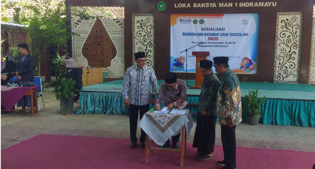 Sosialisasi Program BRUS ( Bimbingan Remaja Usia Sekolah ) Pemkab Indramayu Terus Tekan Pernikahan pada Usia Anak